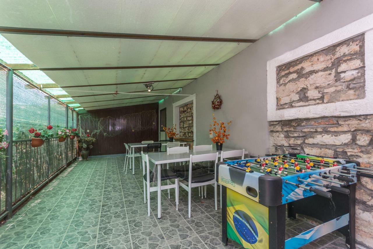 Apartments Mijat Новиград Екстериор снимка